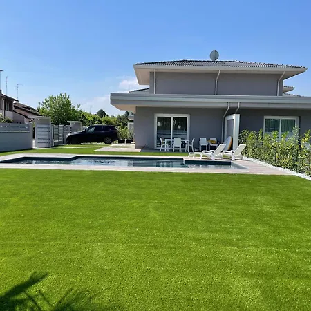 Villa Polinesia 6 Lido delle Nazioni